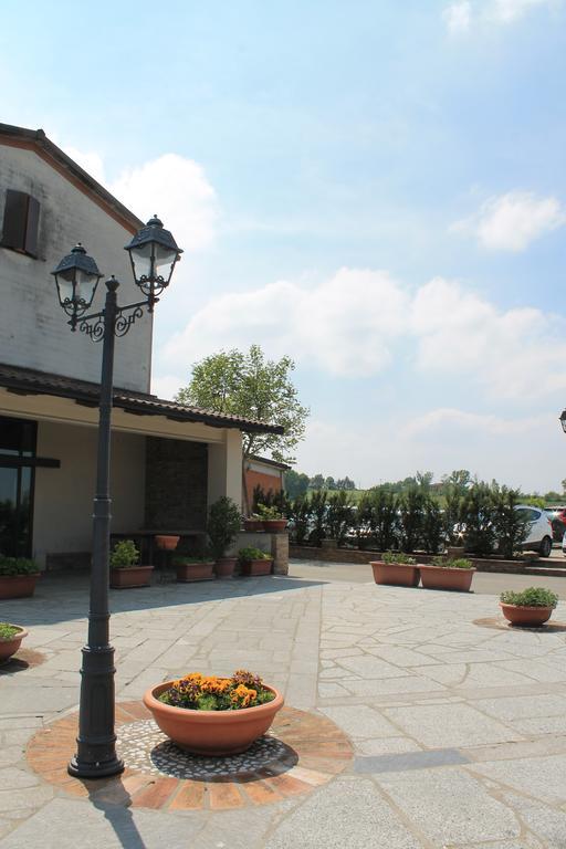 Agriturismo Le Casette Кастельветро-ди-Модена Экстерьер фото